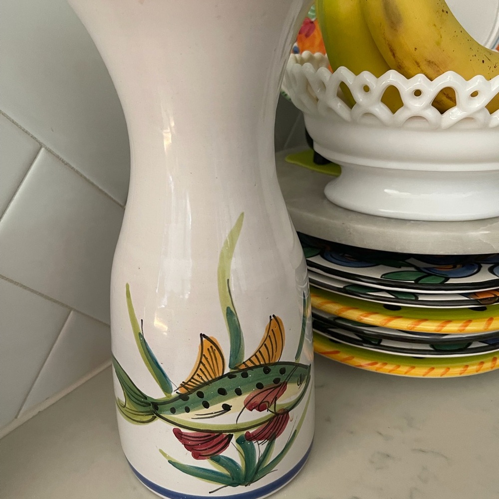 Vietri White with Blue Trim and Green Fish Vase / Carafe